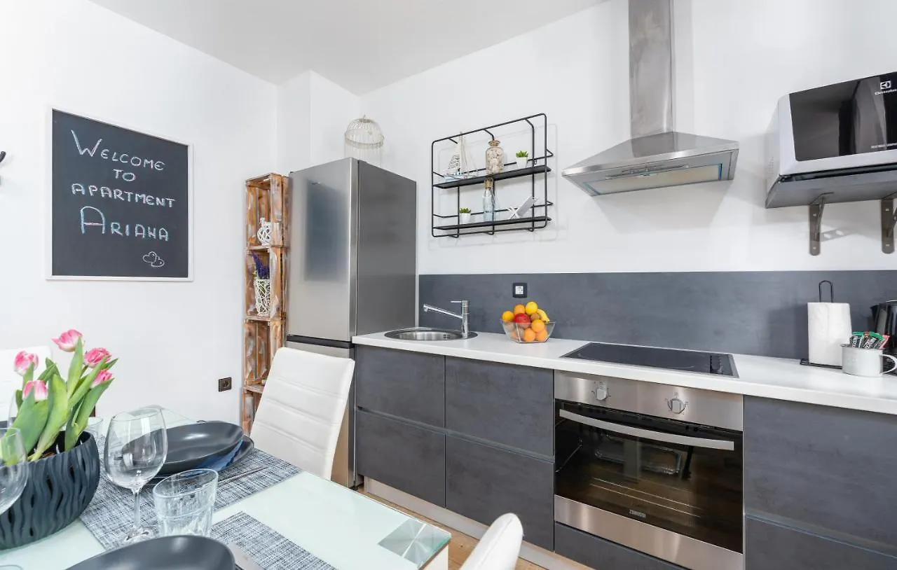 Apartments Ariana Umag