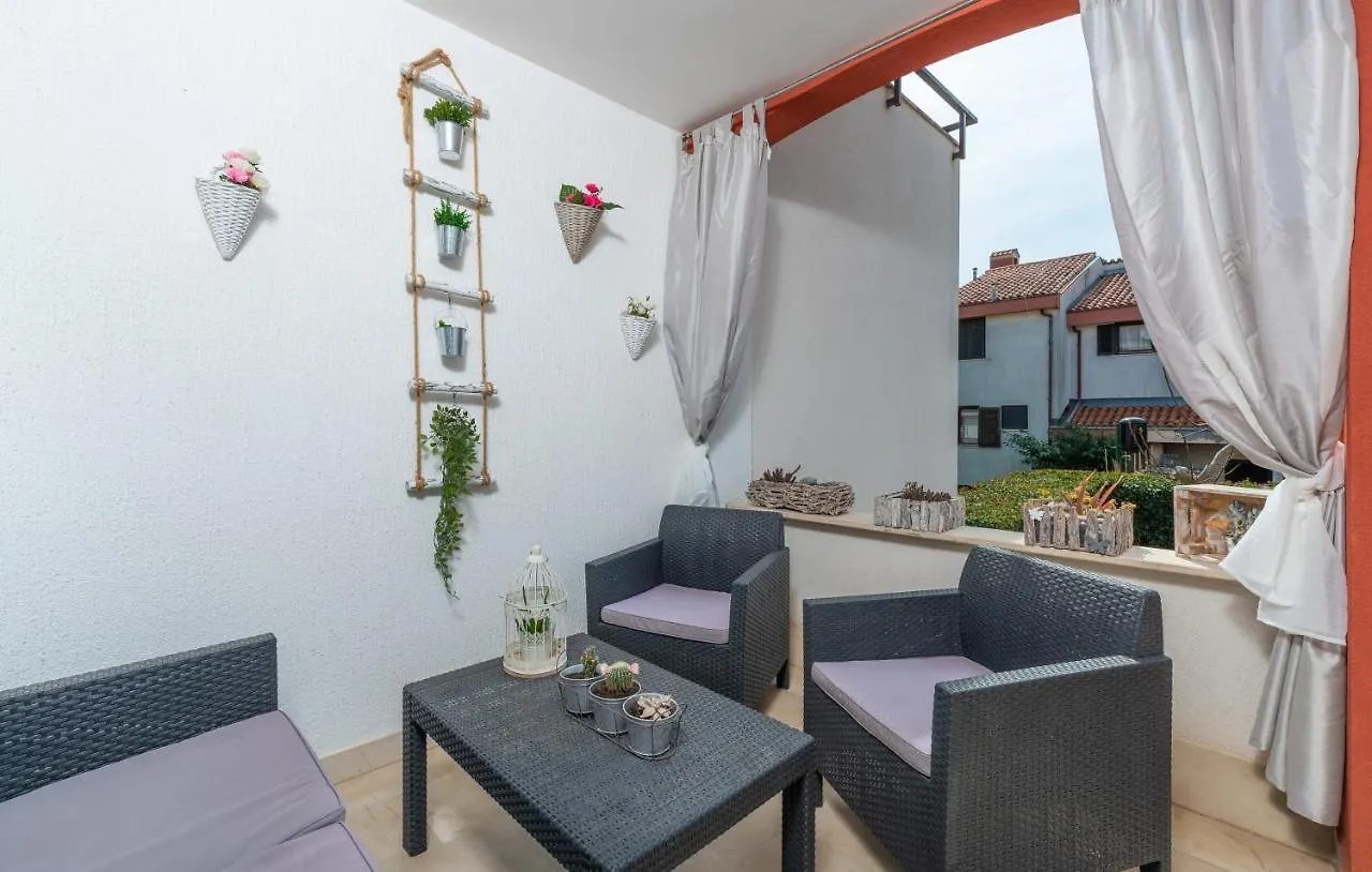 Apartments Ariana Umag